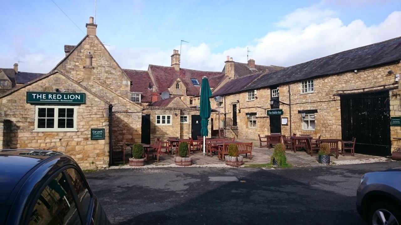 Red Lion Inn ชิปปิงแคมป์เดน ภายนอก รูปภาพ